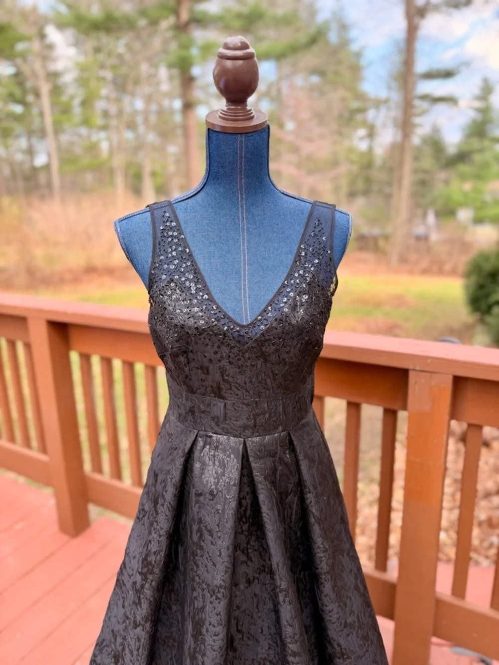 Adrianna Papell Black Jacquard Sequin Gown elegant formal dress 4 - Picture 2 of 9